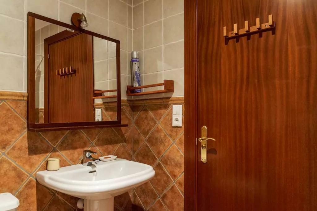 Ca La Gloria Bed & Breakfast Vilabertrán Eksteriør bilde
