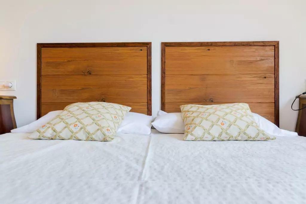 Ca La Gloria Bed & Breakfast Vilabertrán Eksteriør bilde