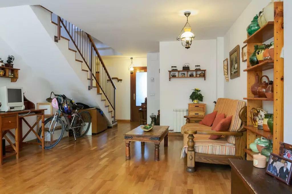 Ca La Gloria Bed & Breakfast Vilabertrán Eksteriør bilde